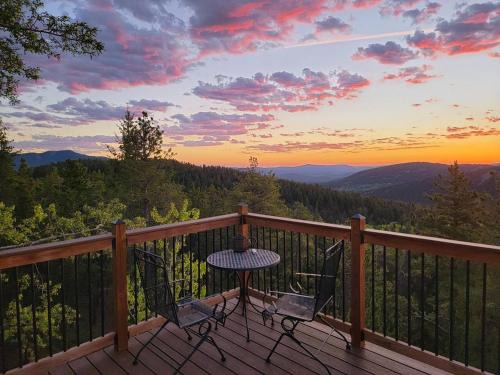 Shadow Mountain Casa | The Tree House