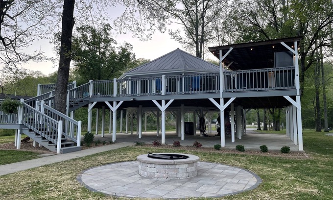 Florence Casa | The Tree House!