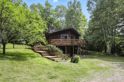 Phelps Casa | The Treehouse Lakes & Trails Cabin cabin
