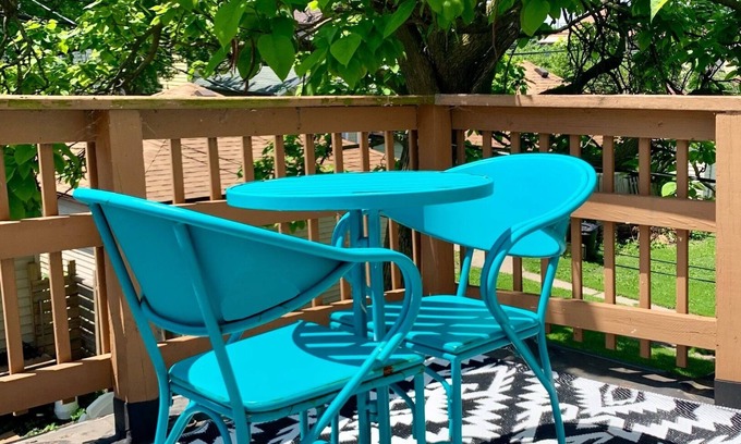 Cudahy Apartamento | The Treehouse
