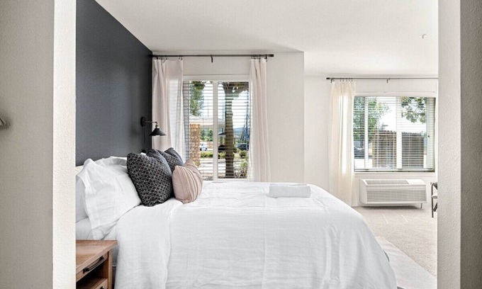 Paradise Apartamento | The Trinity | Studio in Paradise