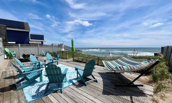Matunuck Casa | The Triplets Beach Front Cottages, The Triplets Beach Front Cottages