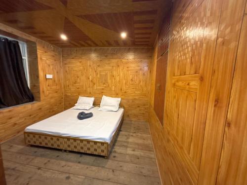 Kasol Hotel | THE TRIPPY hills