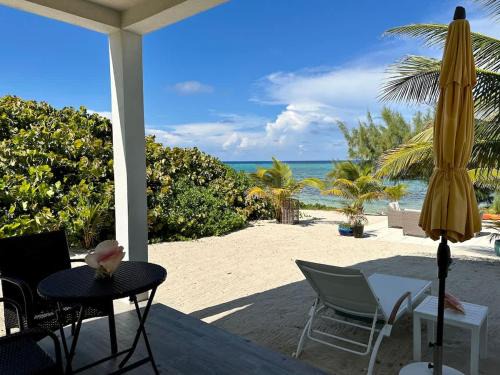 Colliers Bay Casa | The Tropical Breeze Cottage