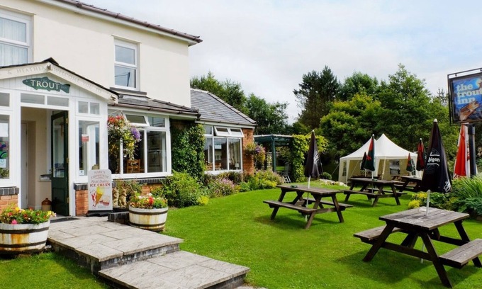 Llanwrtyd Wells Casa | The Trout Cafe