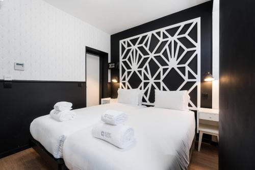 Sao Jorge de Arroios Hotel | The Twenties by GuestReady
