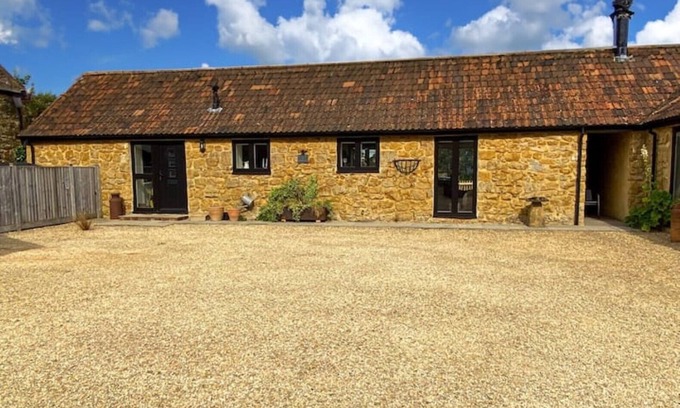 Donyatt Casa | The Udderhouse - Udderly Unforgettable 5* Retreat