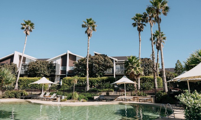 Magenta Shores Apartamento | The ultimate couples retreat