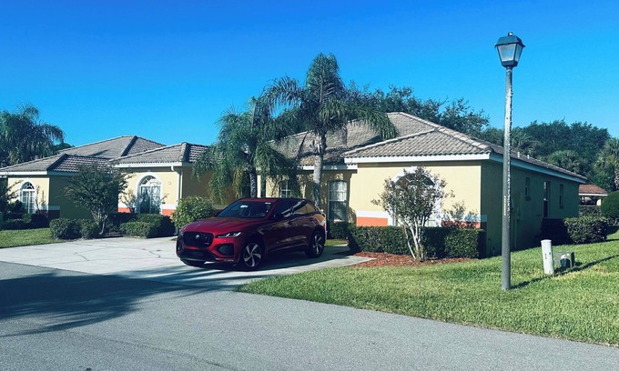 Haines City Villa | Las mejores vacaciones en Florida en una serena escena natural