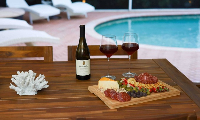 Greenacres Villa | The Utopia Resort Dream PoolSpa Outdoor Shower BBQ