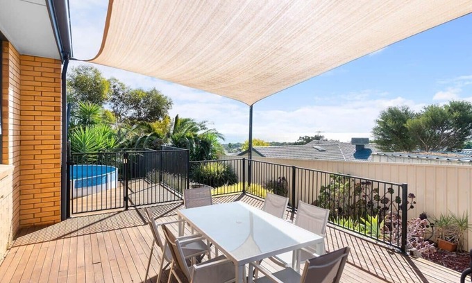 Hallett Cove Casa | The Vacation House - Hallett Cove