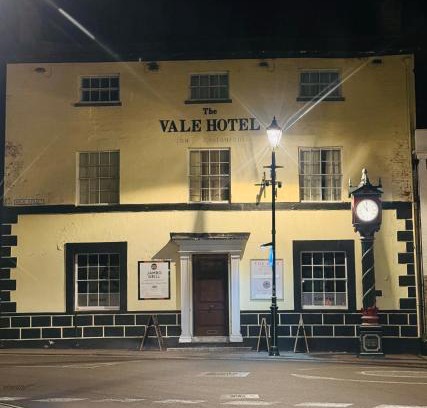 Cricklade Hotel | The Vale Hotel