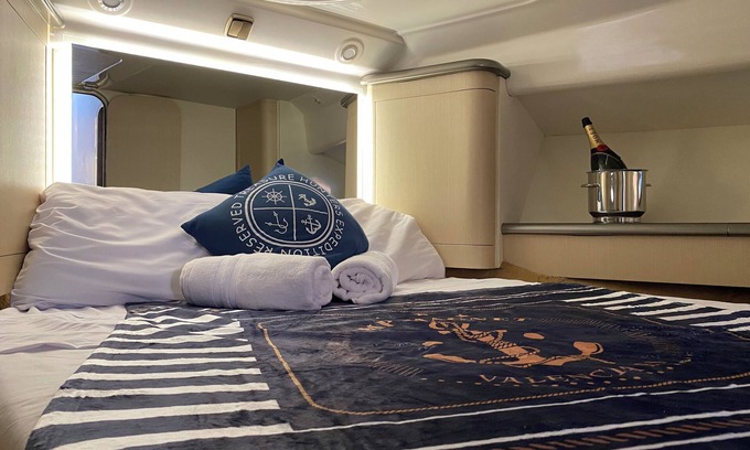 El Cabanyal Alquiler De Eote | The Valencia Yacht Experience