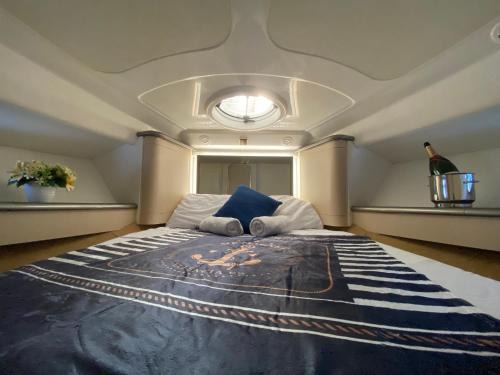 Poblats Maritims Alquiler De Eote | The Valencia Yacht Experience