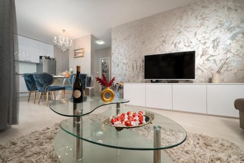 Mejasi Apartamento | The Velvet Skyline