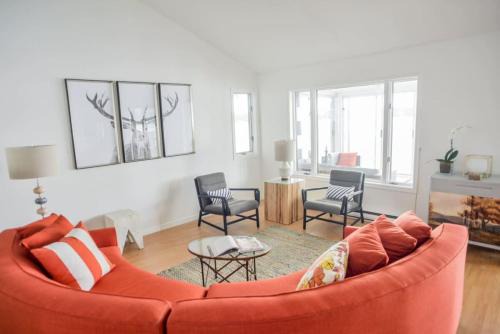 Prince Edward Casa | The Verne: Beautiful Waterfront Escape by Picton