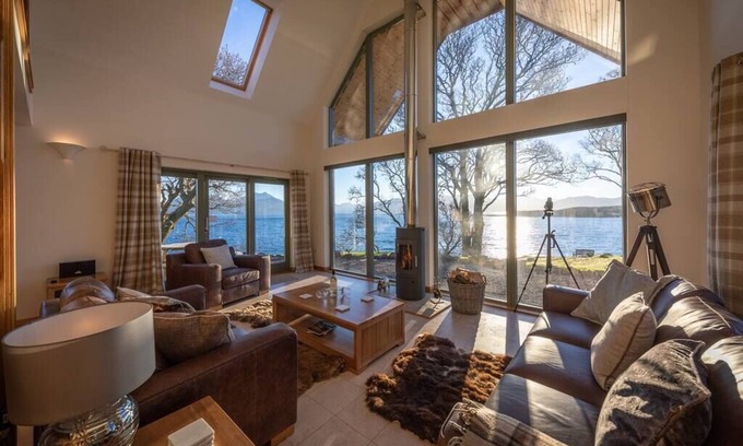Breakish Casa | The View, Duisdale Mor, Sleat