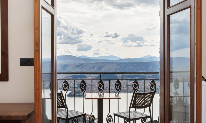 Ligiades Hotel | The View