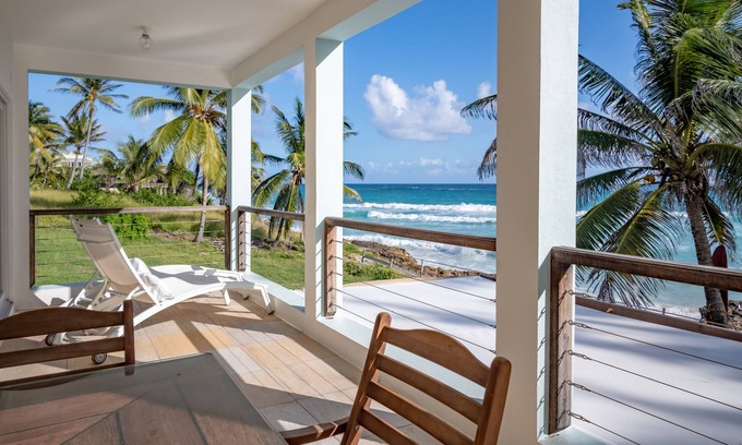 Silver Sands Apartamento | The View - Lower Deck - Seafront