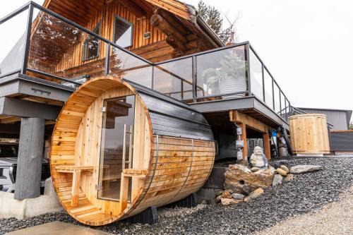 Vernon Chalet De Esquí | The View Point Lodge Cozy Log House with Hot Tub