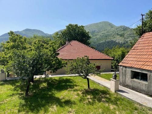 Cetinje Municipality Casa | The Viewpoint House - Njeguši