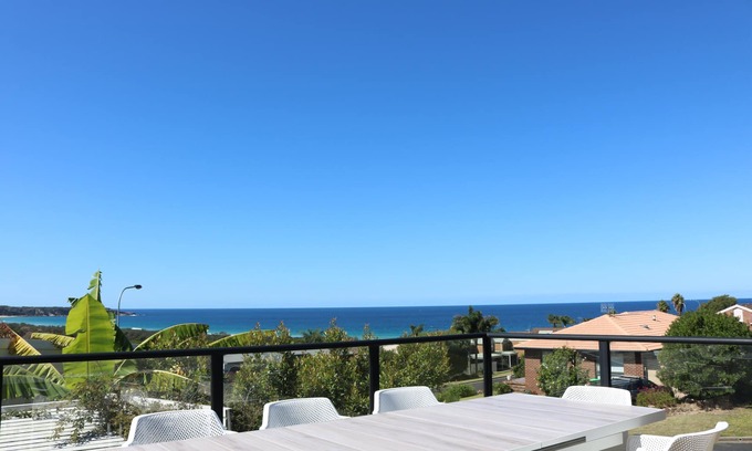 Tura Beach Cabina | The Views - 3 bedroom Tura Beach