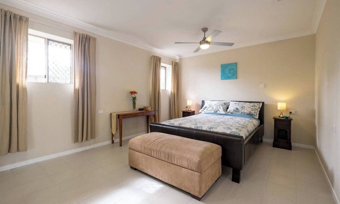 Deception Bay Villa | The Villa at The Bay, con todas las comodidades del hogar lejos del hogar.