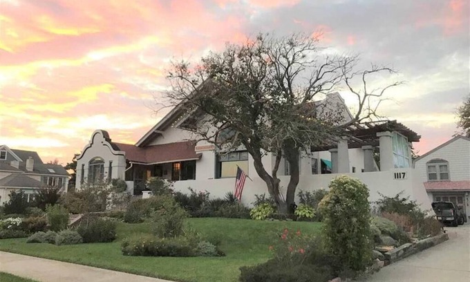 Cape May Villa | The Villa at the Mission Inn