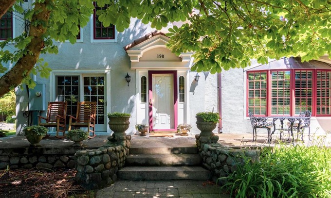 Westerly Cama Y Desayuno | The Villa Bed and Breakfast