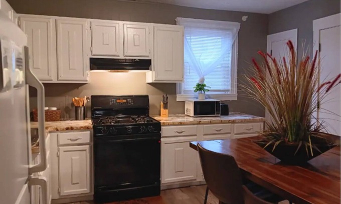 Federal Hill Apartamento | The Villa-Suite # 3 at Federal Hill* NEW 2 BR APT