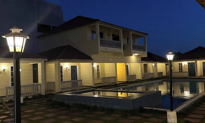 Mundra Complejo | The village resort