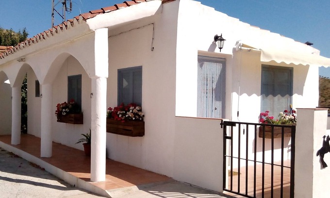 Rubite Apartamento | The Vine Studio - Con vistas a un viñedo español