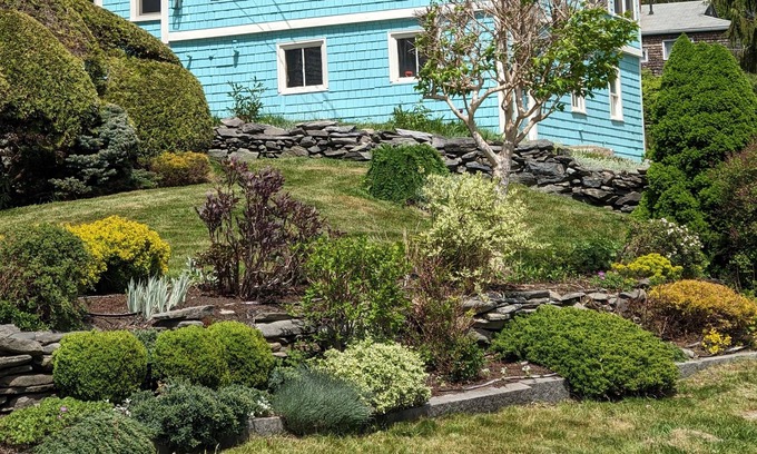 Peaks Island Casa | The Virginia -3 bedroom 2 bath cottage on Peaks Island, Maine
