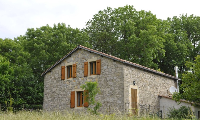Viala-du-Pas-de-Jaux Casa | El nogal viala del pas de jaux.