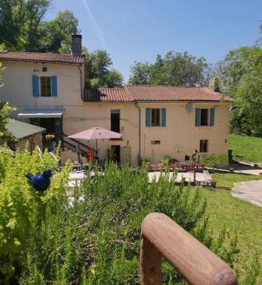 Saint-Aulaye-Puymangou Apartamento | The Walnut tree.