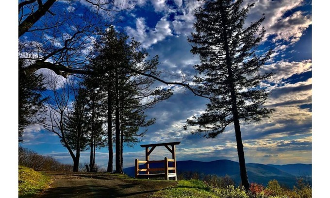 North Adams Casa | The Wampanoag Cabin @ The Wigwam Western Summit