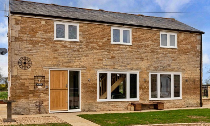 Thurlby Casa | The Warren by Interhome