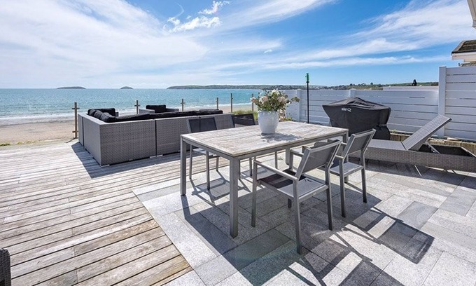 Mynytho Cabina | THE WARREN S15, family friendly, luxury holiday cottage in Abersoch