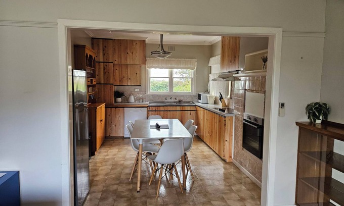 Warrnambool Casa | The Warrnambool Wharf House