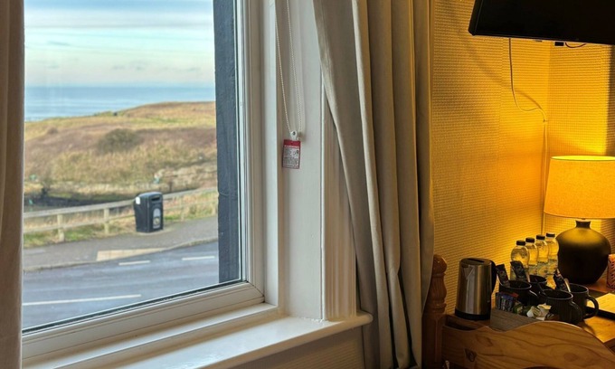 Seaton Sluice Hotel | The Waterford Arms