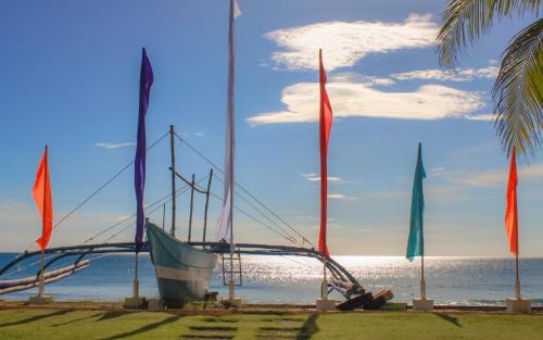 Morong Complejo | The Waterfront Beach Resort