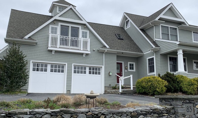 Jamestown Apartamento | Waves Carriage House Apartment