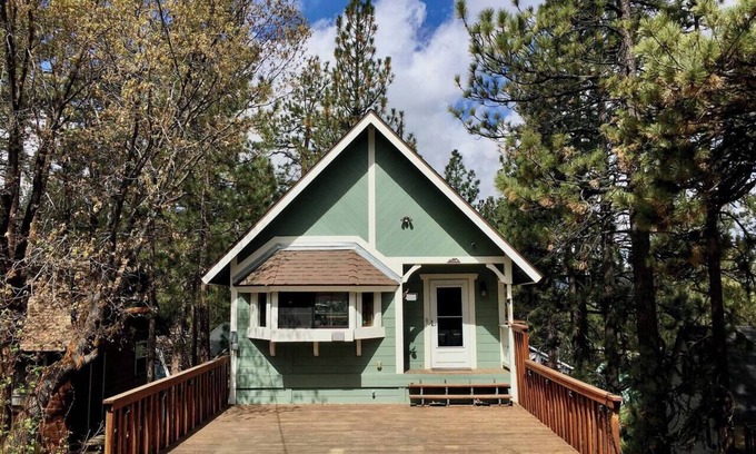 Big Bear Lake Chalet De Esquí | The Wee Hoose (in The Village, spacious and comfy)