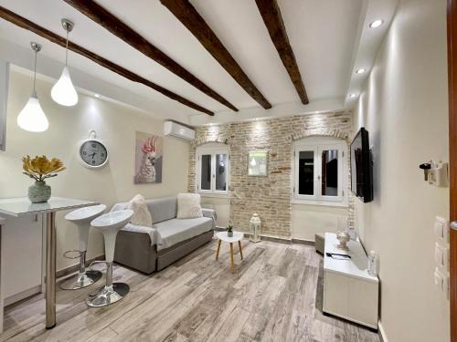 Old Town Apartamento | The well