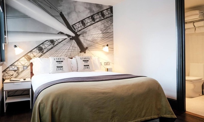 Waterloo Hotel | The Wellington Hotel