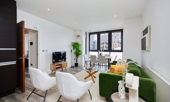 Harlesden Apartamento | The Wembley Hideaway - Bright 2bdr Flat
