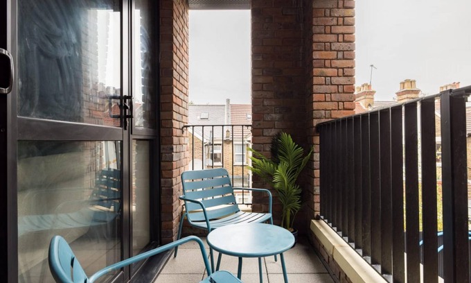 Wembley Central Apartamento | The Wembley Hideout - Stylish 2bdr Flat With Balcony