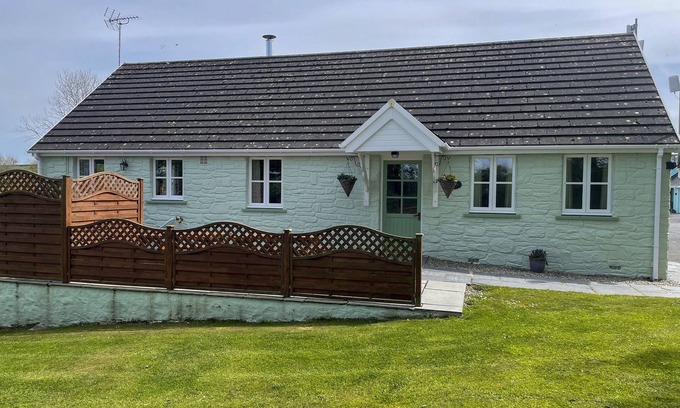 Tremain Cabaña | THE WHEEL @ CANLLEFAES, pet friendly, with pool in Cardigan