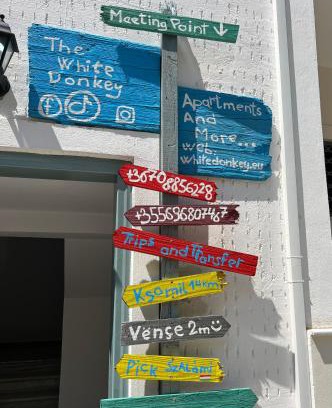 Kodrra Apartamento | The White Donkey Apartment House
