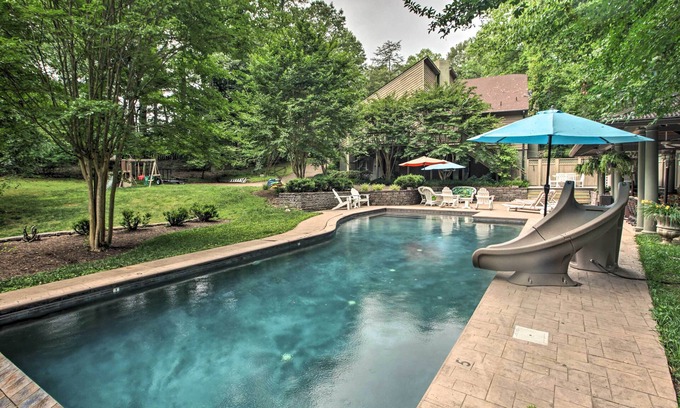 Rio Apartamento | The White Elephant Inn Getaway w/ Pool & Hot Tub!